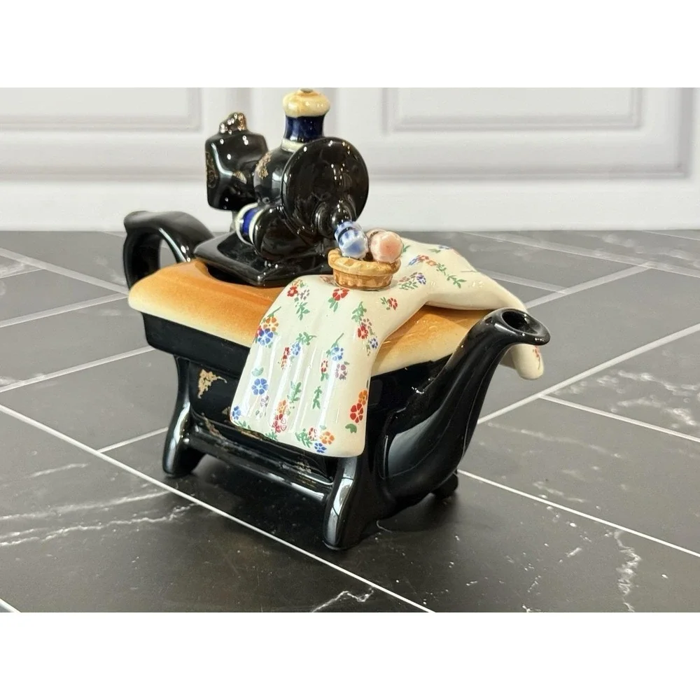 Vintage Cardew Design Mini 